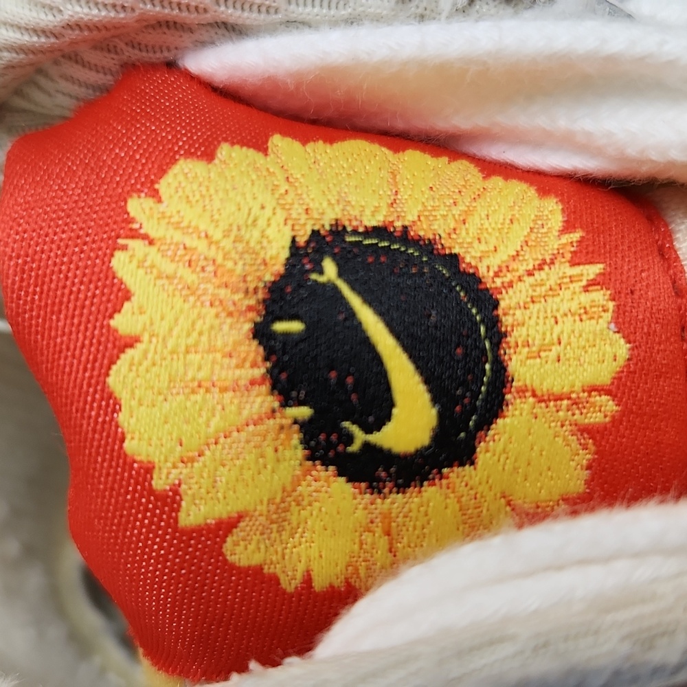 Nike Blazer '77 Jumbo Mid Sunflower Floral Hightop sneakers (m size 9) - Picture 11 of 13
